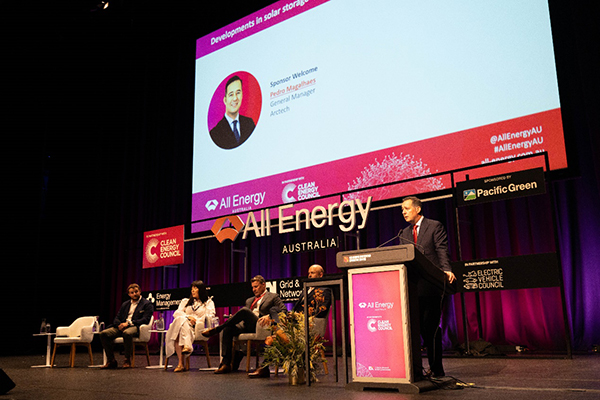 1762397958131209.jpg 103105.jpg