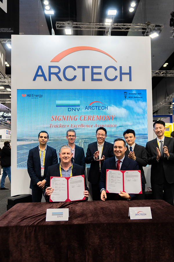 1762397974404414.jpg 103106.jpg